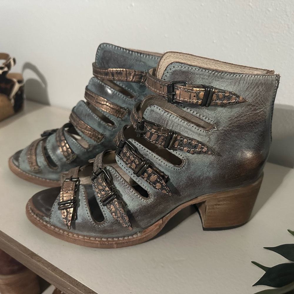 Freebird by Steven, Patina Multi Quinn, size 7